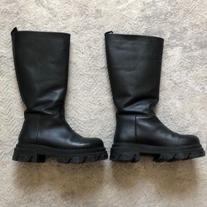 COPY - Steve Madden Black Leather Tall Lug Sole Priority Boot Size 7